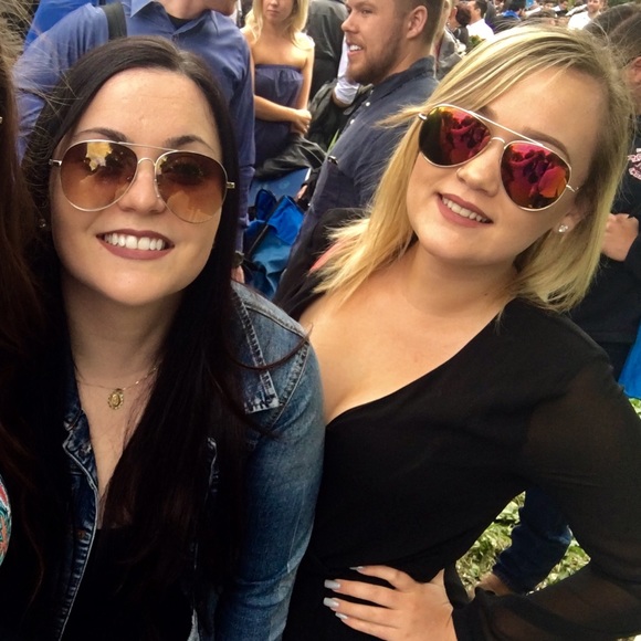 Profile Picture of Mia Matosich (@miaa_m) on Poshmark