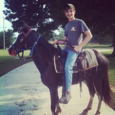 Profile Picture of Joshua Dillon Plunk (@Dillonp2) on Twitter