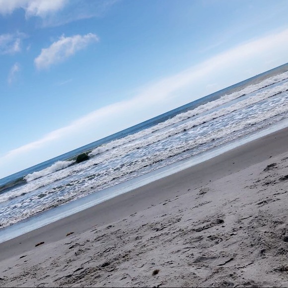 Profile Picture of Chloe Lester (@clester2706) on Poshmark