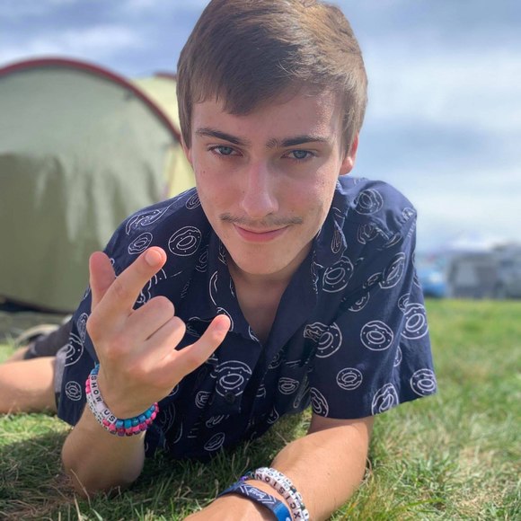 Profile Picture of Ryan Lambert (@ryannlambertt) on Poshmark