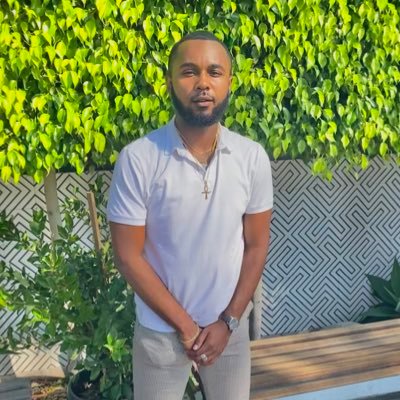 Profile Picture of Justin (@JayForJustin) on Twitter