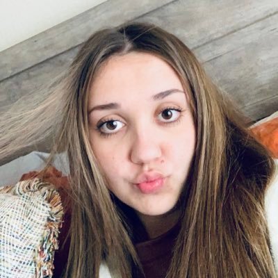 Profile Picture of Jessica (@JessicaHalter01) on Twitter