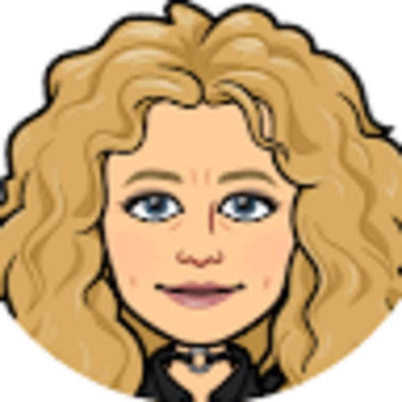 Profile Picture of Jessica Cordner (@seastar72) on Poshmark