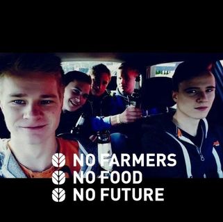 Profile Picture of Jonathan Schlüter (@jonathan.schluter.10) on Facebook