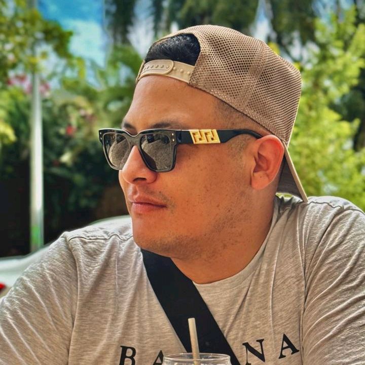 Profile Picture of Jerry Va (@@jerryvaaa) on Tiktok