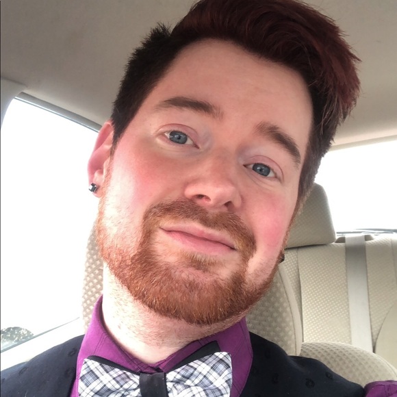 Profile Picture of Bradley Bellamy (@bbellamy86) on Poshmark