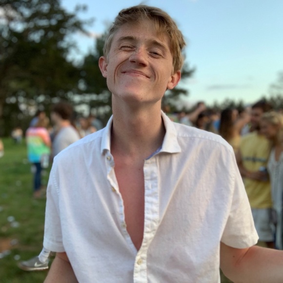 Profile Picture of William Goudelock (@goudwil) on Poshmark