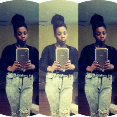 Profile Picture of Gloria Wills (@WillsGloria) on Twitter