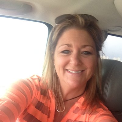 Julie Singer Stocker - Twitter Profile Picture of Julie Singer Stocker (@UlieInger) on Twitter