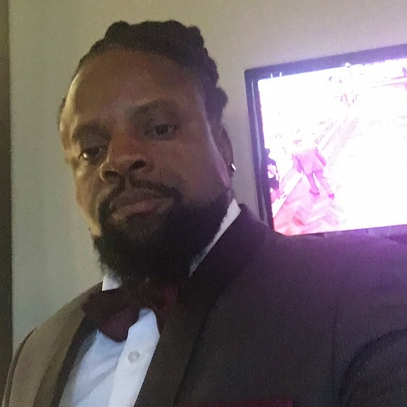 Profile Picture of Kepler Demosthene (@kdmosthene) on Poshmark