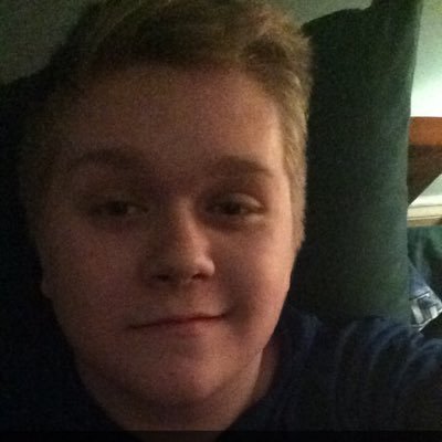 Profile Picture of Dylan DeCaire (@decaire_dylan) on Twitter