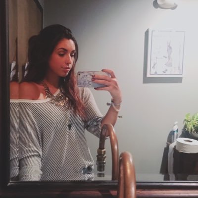 Profile Picture of Sydney Connor (@sydneymorales) on Twitter