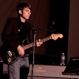 Profile Picture of Dean Dimarzo (@longestsoloever) on Myspace