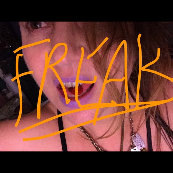 Troy Tsoulos - Poshmark Profile Picture of Troy Tsoulos (@troyohjoy) on Poshmark