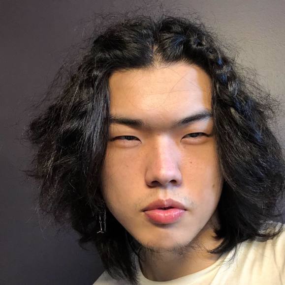 Profile Picture of Jianye Qiu (@qjy) on Poshmark