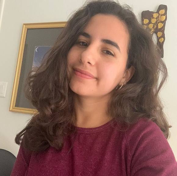 Profile Picture of Cindy Custodio (@ccustodi) on Poshmark