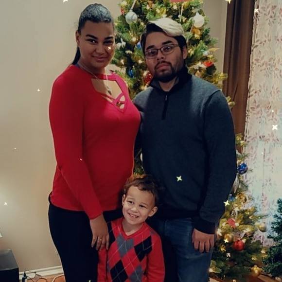 Amber Suchovsky - Poshmark Profile Picture of Amber Suchovsky (@ambersuchovsky) on Poshmark