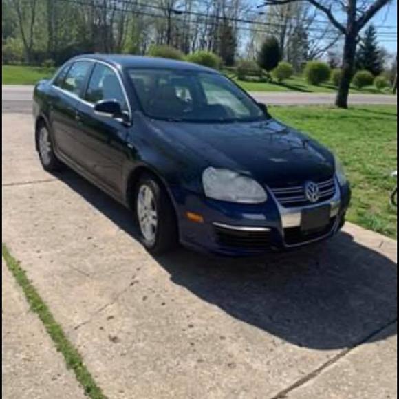 Profile Picture of Brian Brinkman (@brink_513) on Poshmark