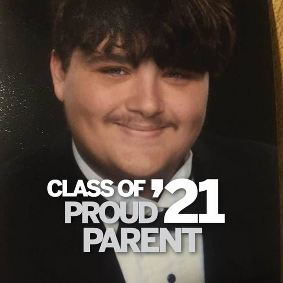 Profile Picture of Jason Edmonds (@jason_karrie) on Poshmark