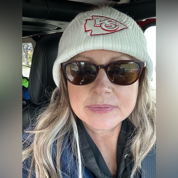 Profile Picture of Gretchen Mikesic (@wycogretch) on Poshmark