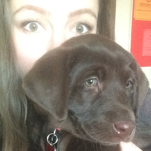 Profile Picture of Mikaela Martinez (@mnmartinez96) on Poshmark