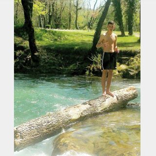 Profile Picture of Evan Bodiou (@evan.bodiou.7) on Facebook