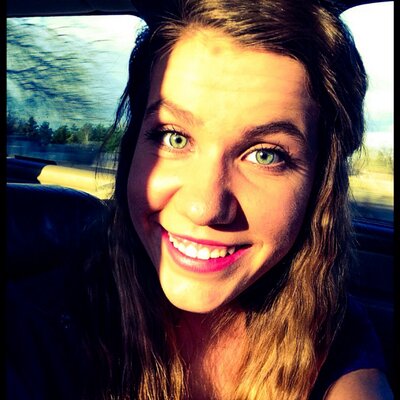 Profile Picture of Elizabeth Wooten (@emarinaw46) on Twitter