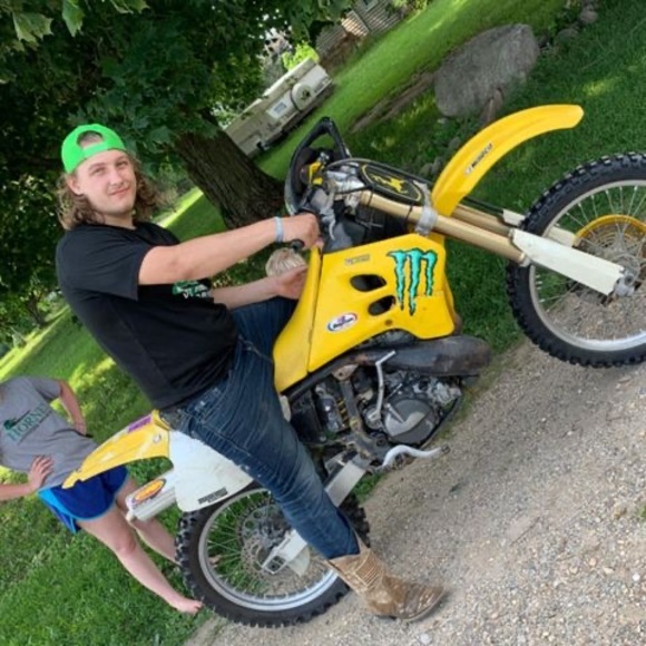 Profile Picture of Jake Allison (@jakeallison485) on Poshmark