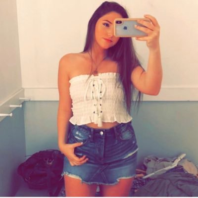 Profile Picture of Haley Caldwell (@haaayles12) on Twitter