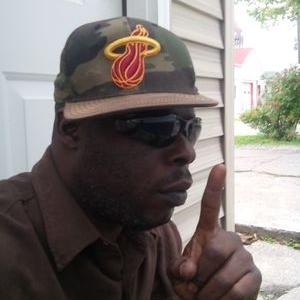 Profile Picture of Deron Wade (@0c2860a98e564c5) on Twitter