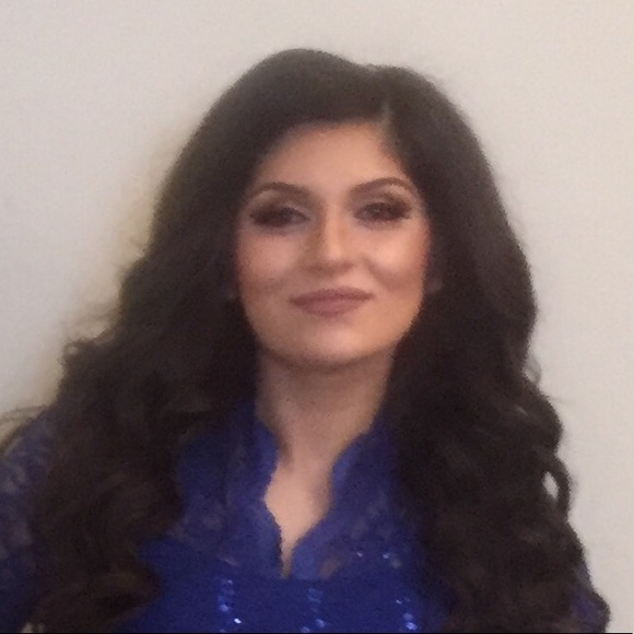 Profile Picture of Dita Dita (@ditacokaj) on Poshmark