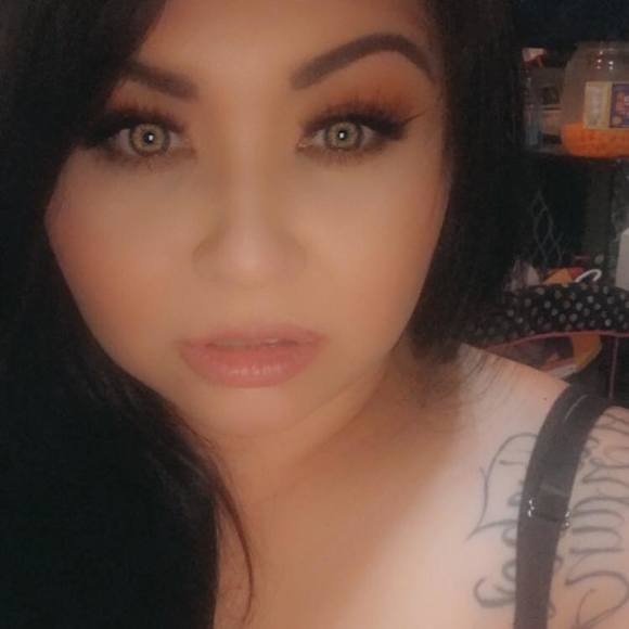 Profile Picture of Cindy Sanchez (@cindy_sanchez93) on Poshmark