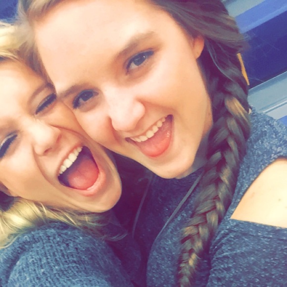 Profile Picture of Kendell Prather (@kenprather) on Poshmark