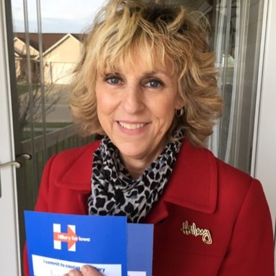 Profile Picture of Deb Burns (@daburns02) on Twitter