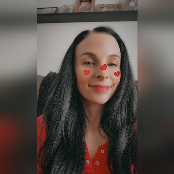 Alexandra Ruppel - Poshmark Profile Picture of Alexandra Ruppel (@amethystmoon91) on Poshmark