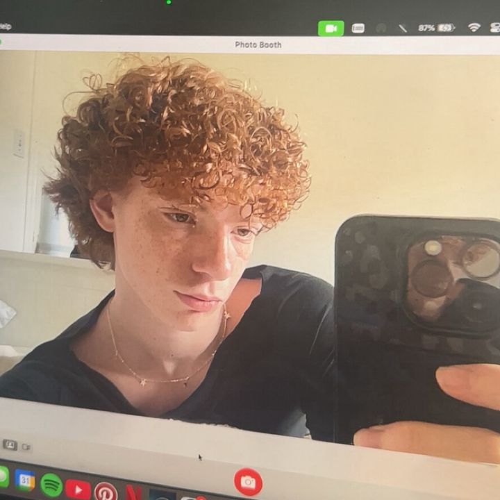 Profile Picture of nicholas (@nicholussyy) on Tiktok