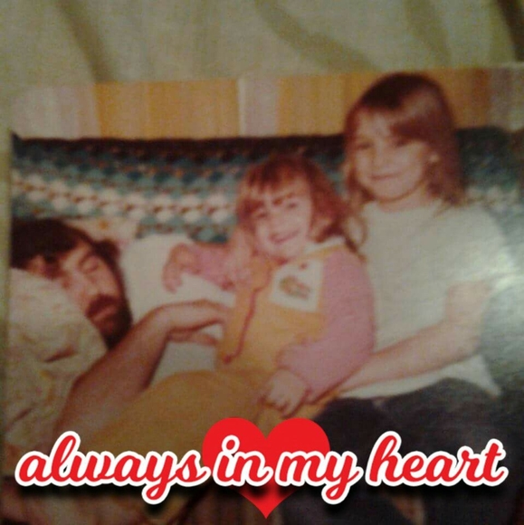 Profile Picture of Crystal Chaparro (@70crystal) on Poshmark