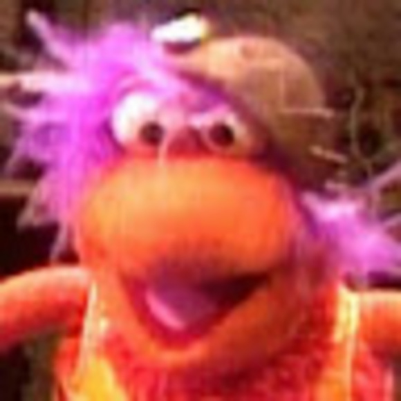 Profile Picture of Michael Hollinshead (@lazyboy3600) on Poshmark