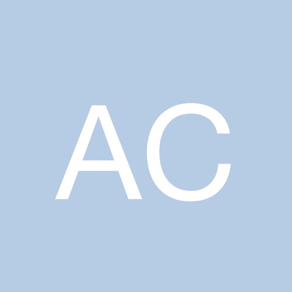 Amanda Calitri - Poshmark Profile Picture of Amanda Calitri (@amandacalitri) on Poshmark