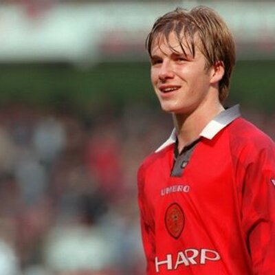 Profile Picture of Faro Cöstigan (@JamesBondsGun) on Twitter