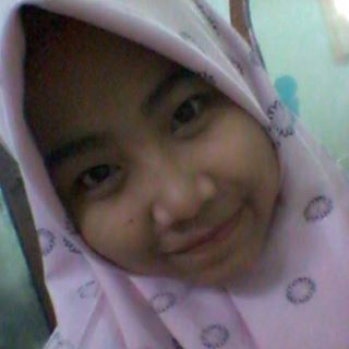 Profile Picture of Erine Lailatussuffa (@erine.lailatussuffa.3) on Facebook