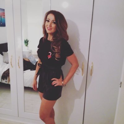 Profile Picture of Lisa Telfer (@LISA_TELFER) on Twitter