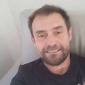 Profile Picture of Rob Roberge (@RobertR29907439) on Twitter