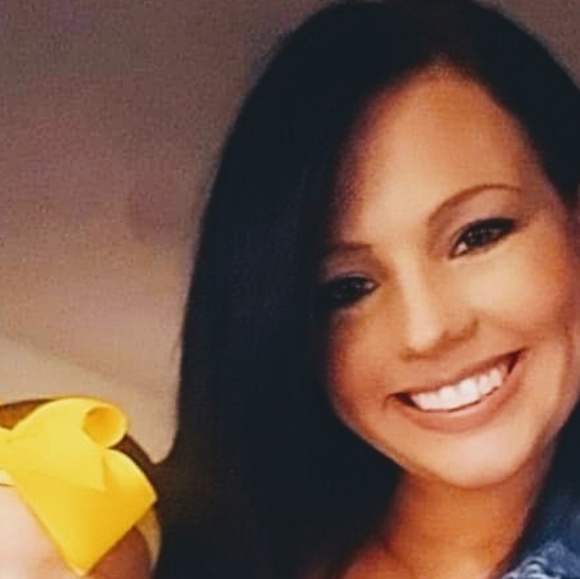 Profile Picture of Abbie Haddock (@arhaddock23) on Poshmark