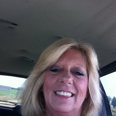 Profile Picture of Cindy Bland (@BlandCindy) on Twitter