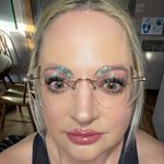 Profile Picture of Michelle Moore (@plantobsessedme) on Instagram