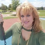 Profile Picture of Kelly Clements Staggs (@kellystaggs) on Instagram
