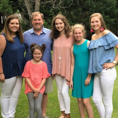 Profile Picture of Jeff Cravens (@jeff_cravens) on Twitter