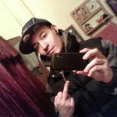 Profile Picture of Kenneth Tavarez (@KeNsTeRbAlLer10) on Twitter