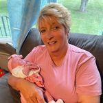 Profile Picture of Dawn Wakefield Schmidt (@wakefieldschmidt) on Instagram